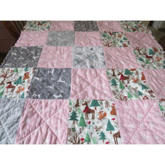 Flannel Rag Quilt With Batting, Stroller Size 35 x 35, Winter Snowflakes, Deer - Picture 3 of 10